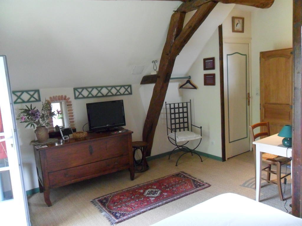 Chambres D'Hotes La Turone Cheille Exterior photo